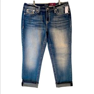 NWOT Vigoss Capri Jeans Size 14